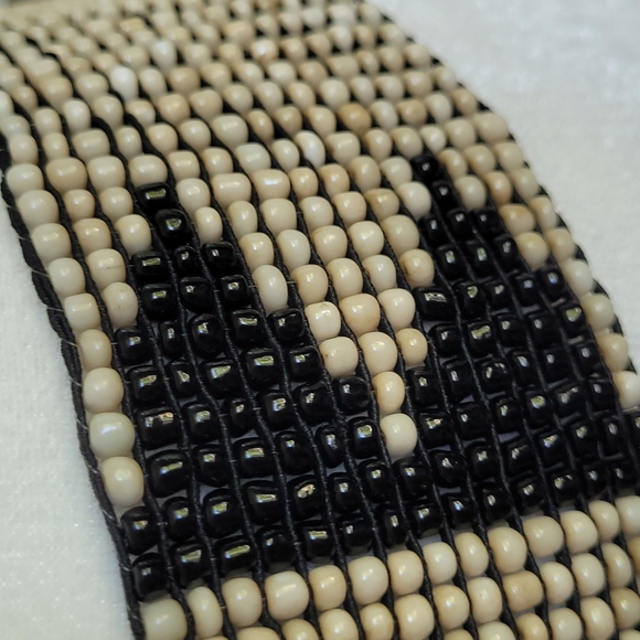 Vintage Beaded and Wooden Cinch Belt - Picture 5 of 8